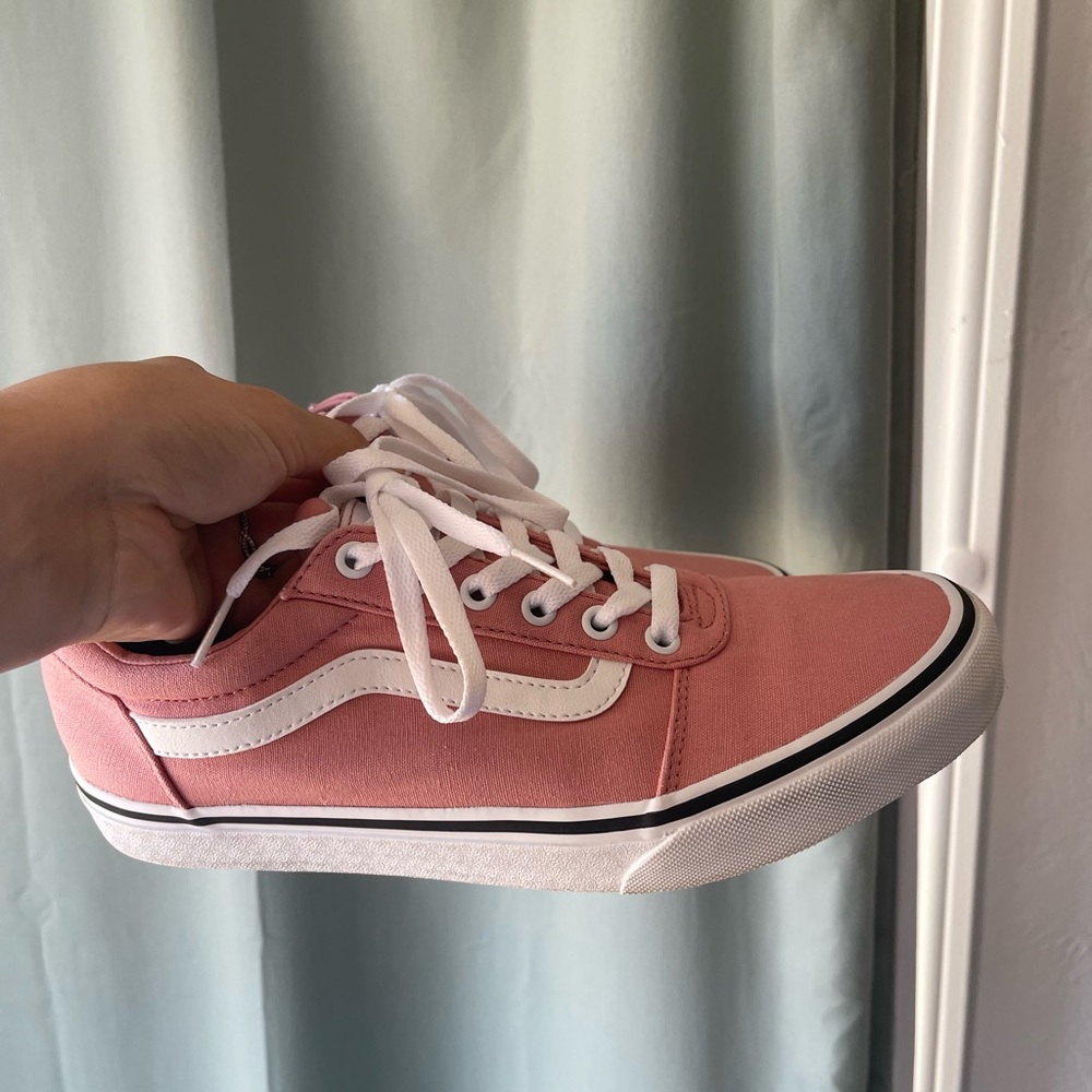 Vans Women's Pink Canvas Sneakers - Picture 5 of 8
